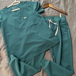 Figs Medium Set